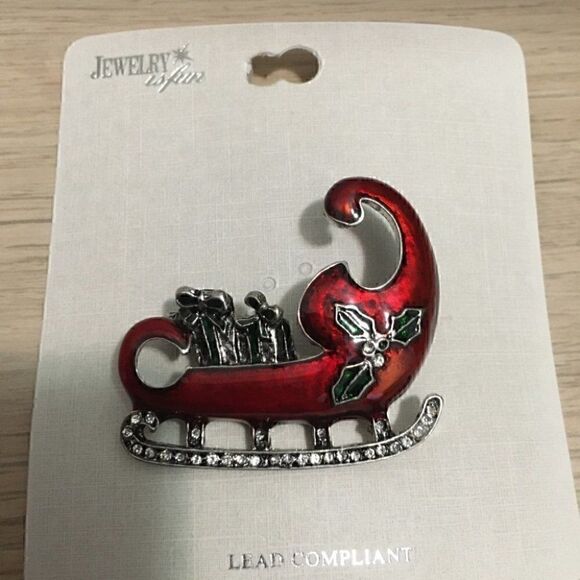 Red Sleigh Brooch with rhinestones NEW - Picture 2 of 3